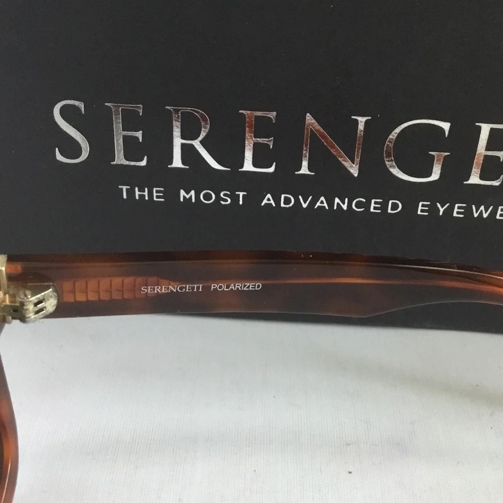 Serengeti Foyt Men Polarized Photochromic.